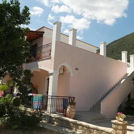 Apartment Konstantinos *
