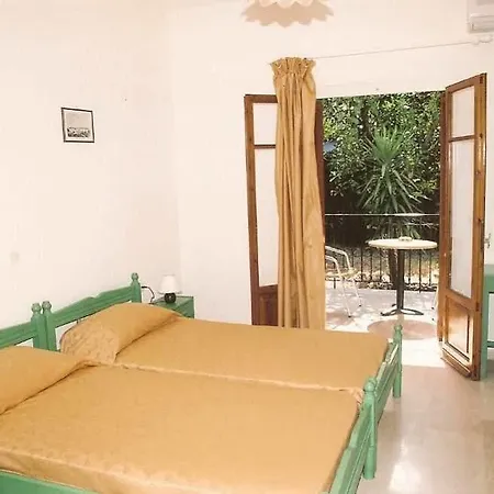 Konstantinos Apartment
