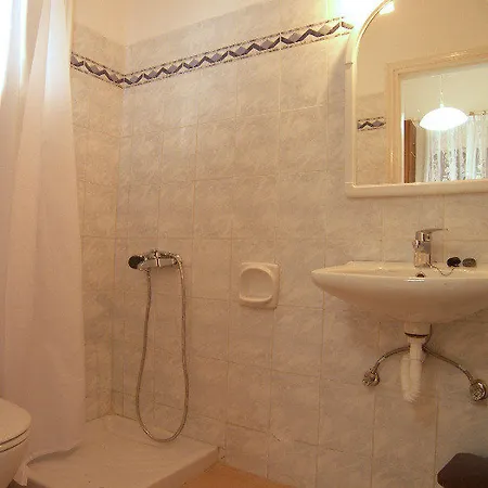 Konstantinos Apartment